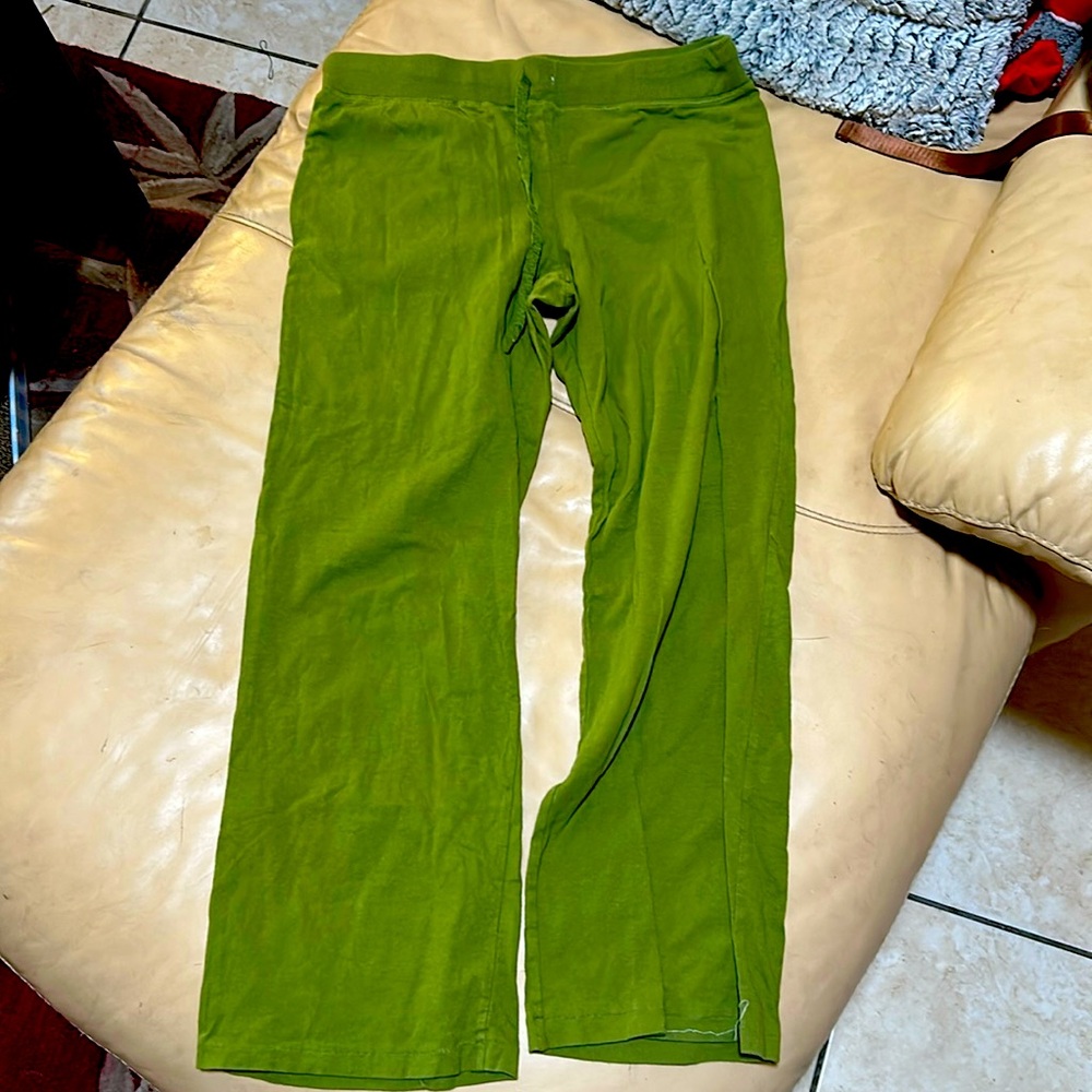 Green track pants barely used size small Cruz brand